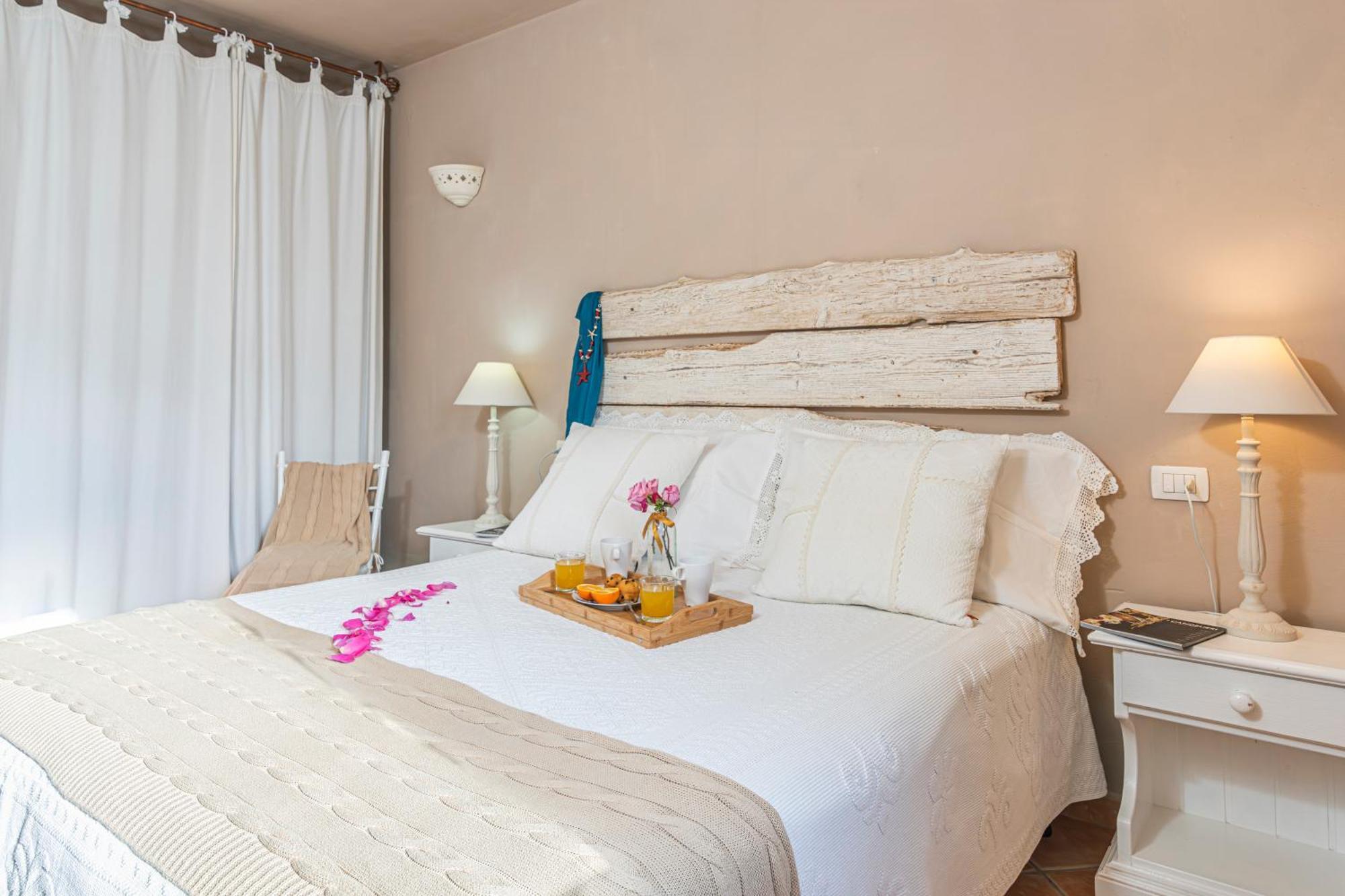 La Dimora Di Amaranta Apartment Бая Сардиния Екстериор снимка