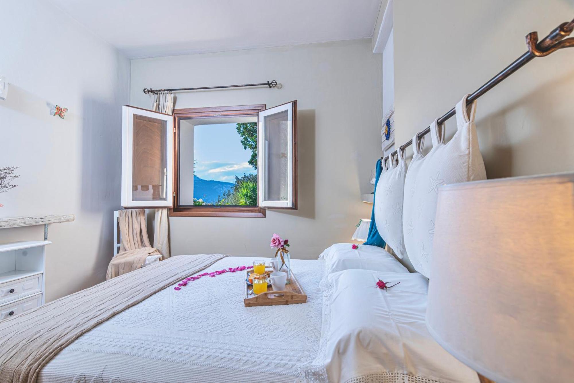 La Dimora Di Amaranta Apartment Бая Сардиния Екстериор снимка