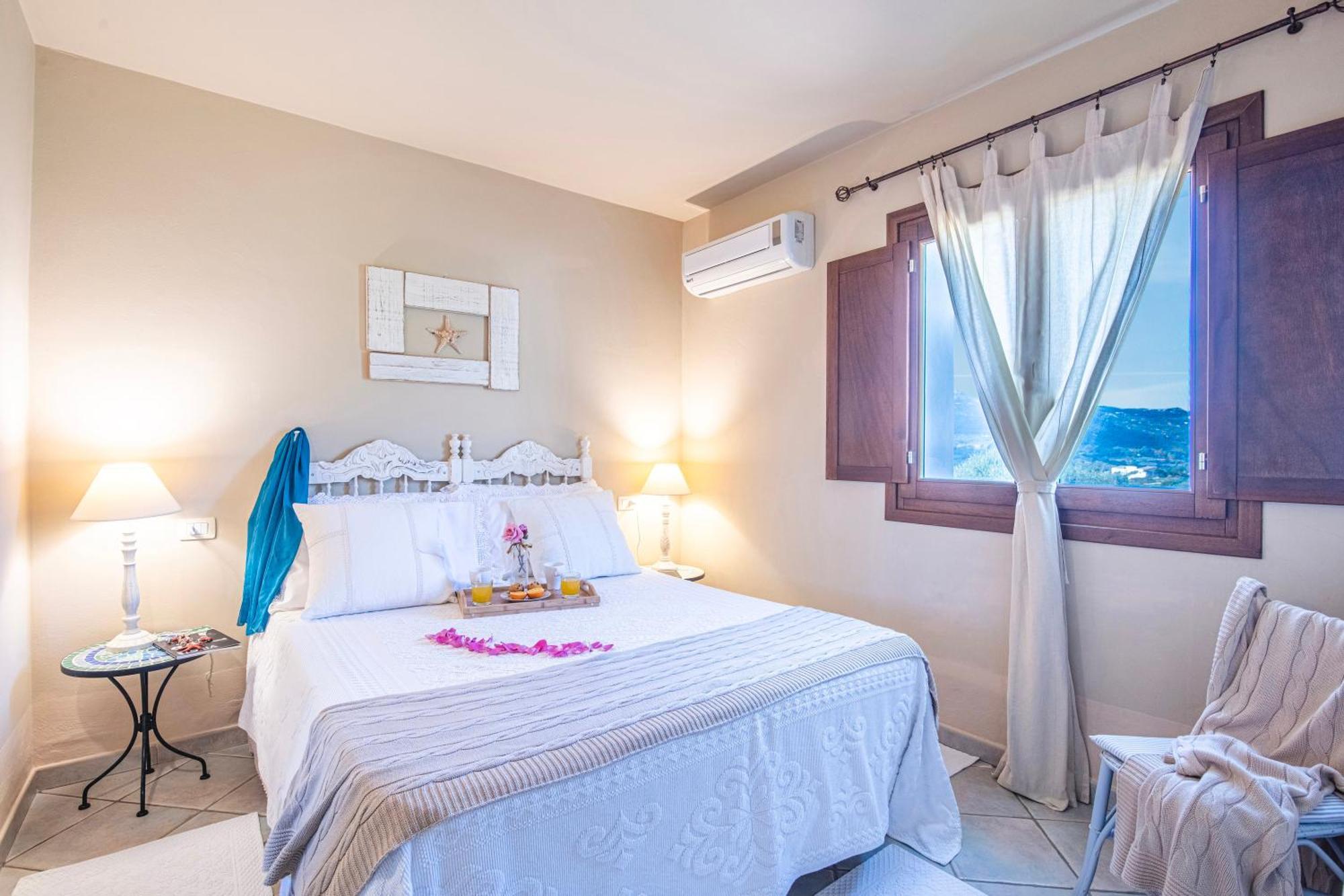 La Dimora Di Amaranta Apartment Бая Сардиния Екстериор снимка