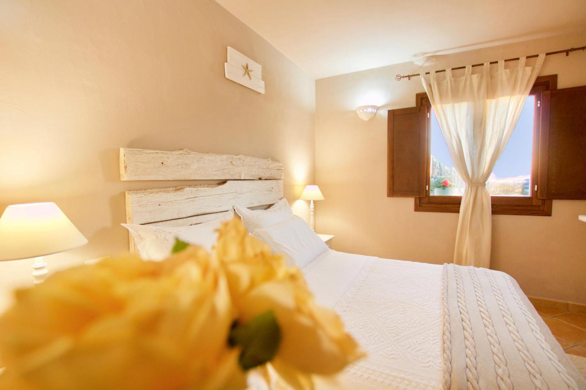 La Dimora Di Amaranta Apartment Бая Сардиния Екстериор снимка